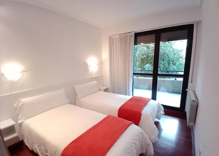 Ana Con Garaje * Elgoibar