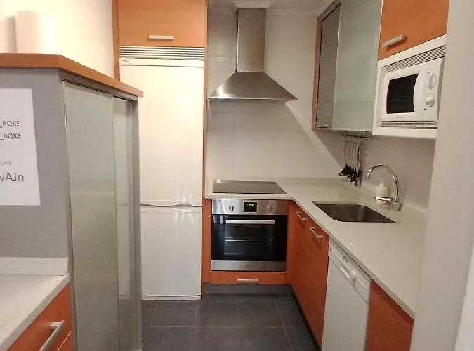 Ana Con Garaje Elgoibar